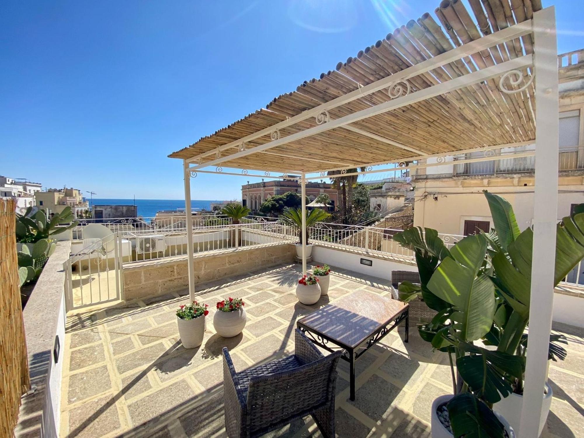 Apartment L' Attico Castrosalento